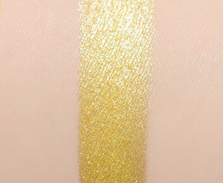 Give Me Glow Lucky Charm Foiled Pressed Shadow