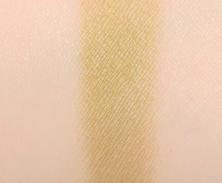 MAC Per-suede Me Powder Kiss Soft Matte Eyeshadow