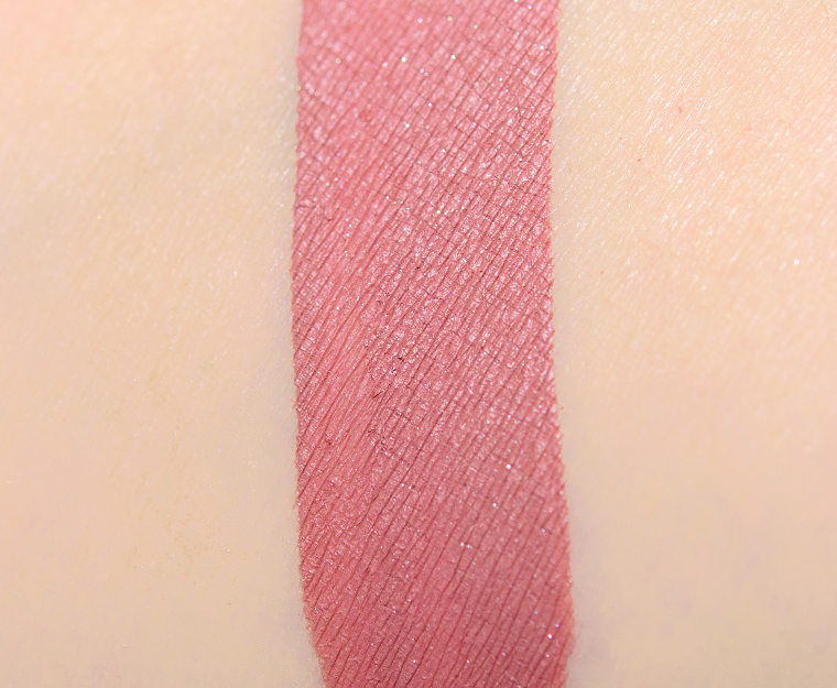 <p class="text-center">Pat McGrath Divine Nude LiquiLUST Matte Lipstick</p>