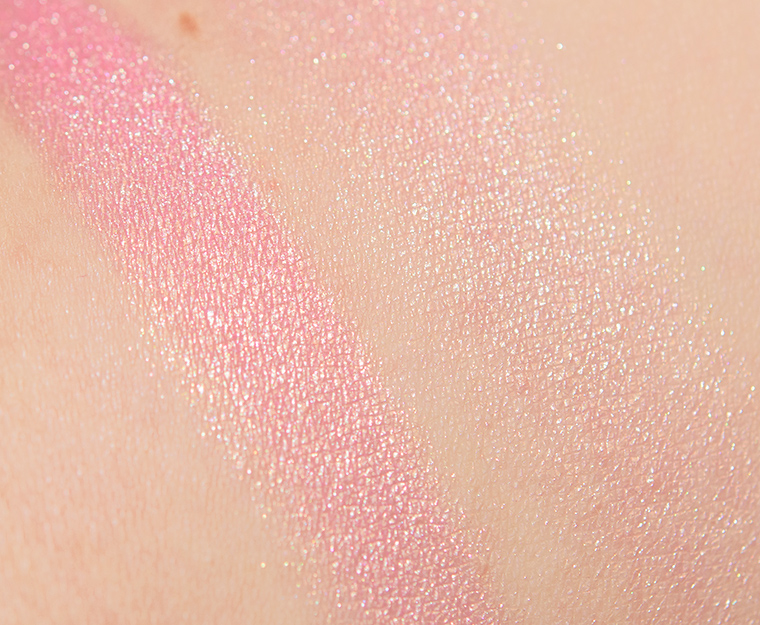 MAC Dilly-Dolly Extra Dimension Blush