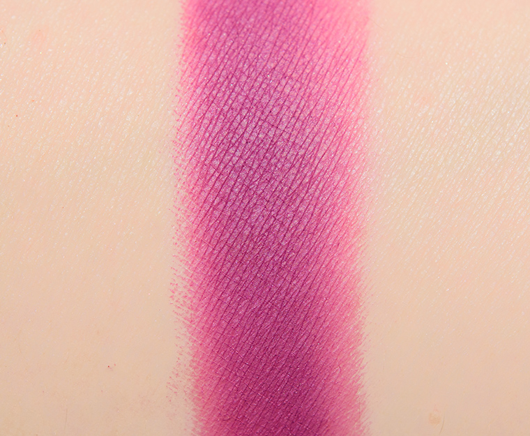 <p class="text-center">UOMA Beauty Abyssinia Eyeshadow</p>