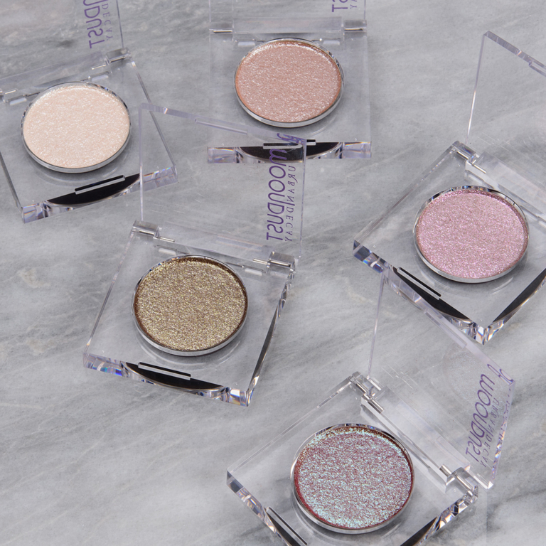 Urban Decay 24/7 Moondust Eyeshadow • Eyeshadow Review & Swatches