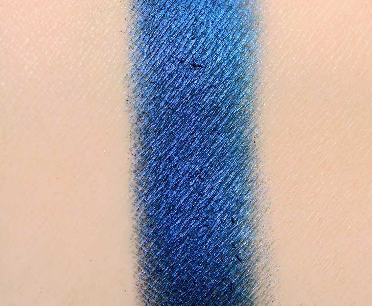 <p class="text-center">Urban Decay Charged 24/7 Eyeshadow</p>