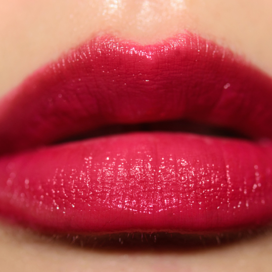 Guerlain KissKiss Shine Bloom Lipstick Balm Flower Fever (809)