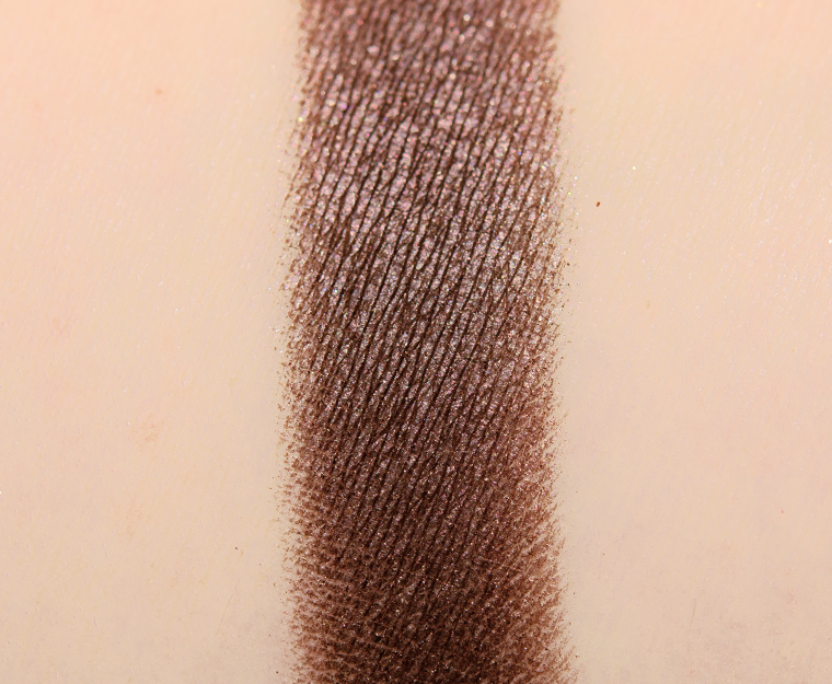 <p class="text-center">Huda Beauty Caramel Brown #6 Eyeshadow</p>