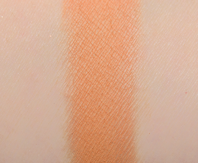 <p class="text-center">Huda Beauty Caramel Brown #8 Eyeshadow</p>