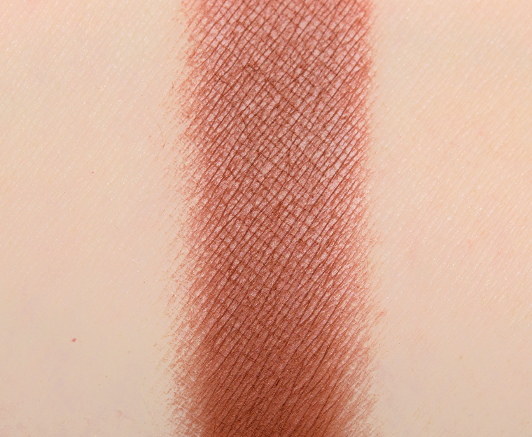 <p class="text-center">Huda Beauty Caramel Brown #9 Eyeshadow</p>