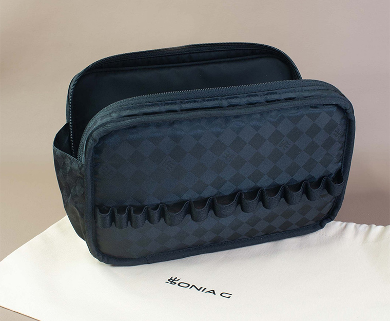 Sonia G The Essentials Vertical Pouch