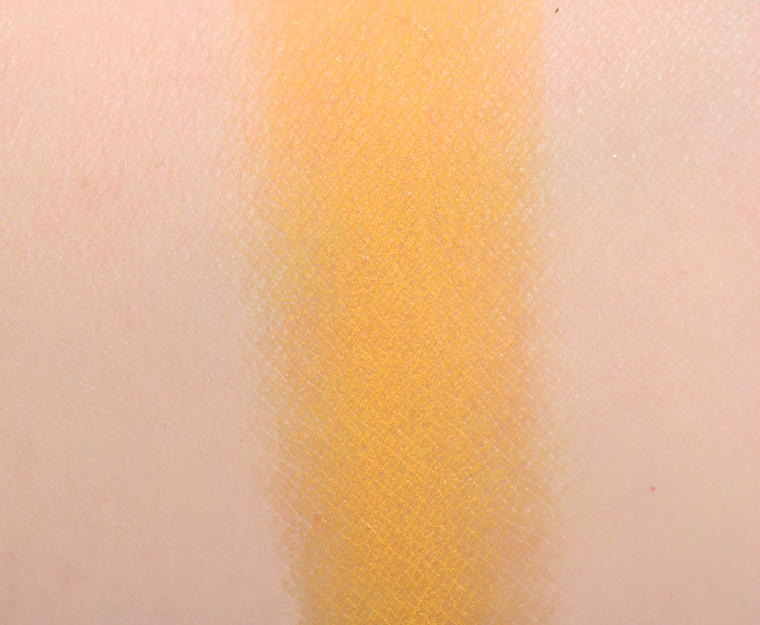 <p class="text-center">ColourPop West Coast (Malibu Barbie) Pressed Powder Shadow</p>
