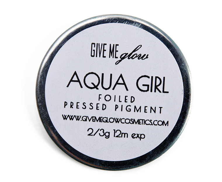 Give Me Glow Aqua Girl Foiled Pressed Shadow