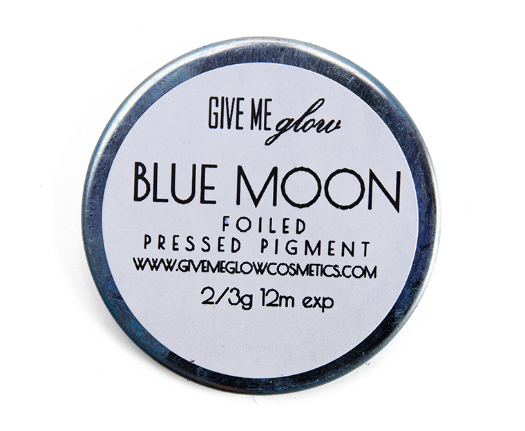 Give Me Glow Blue Moon Foiled Pressed Shadow