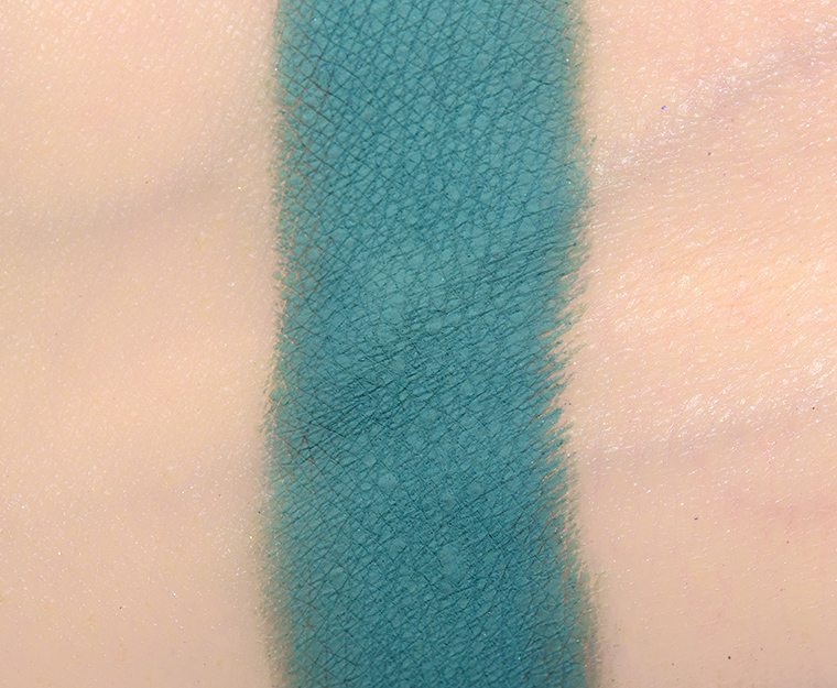Give Me Glow Seaside Matte Pressed Shadow