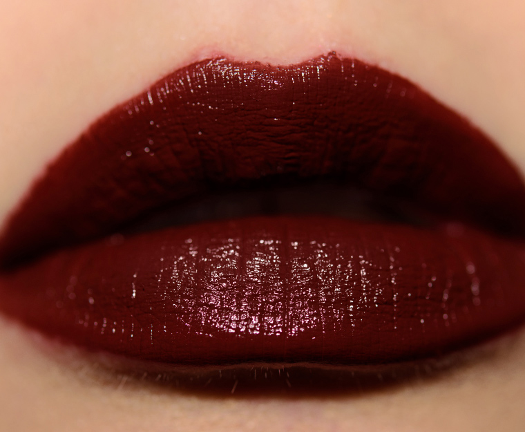 <p class="text-center">MAC I Vote for Me Love Me Liquid Lipcolour</p>
