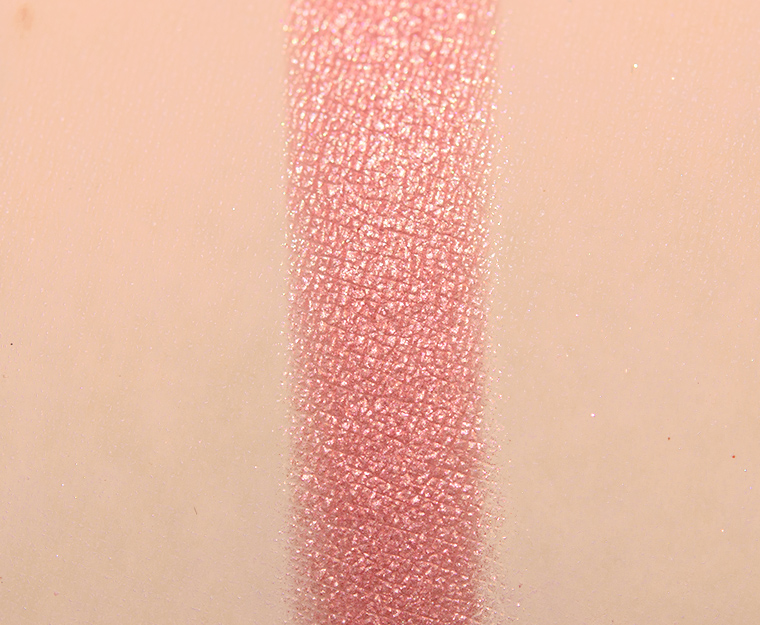 <p class="text-center">Natasha Denona Tranquil (385M) Metallic Eye Shadow</p>