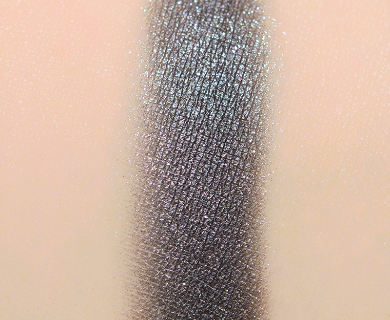 <p class="text-center">Urban Decay Bold Generation 24/7 Eyeshadow</p>