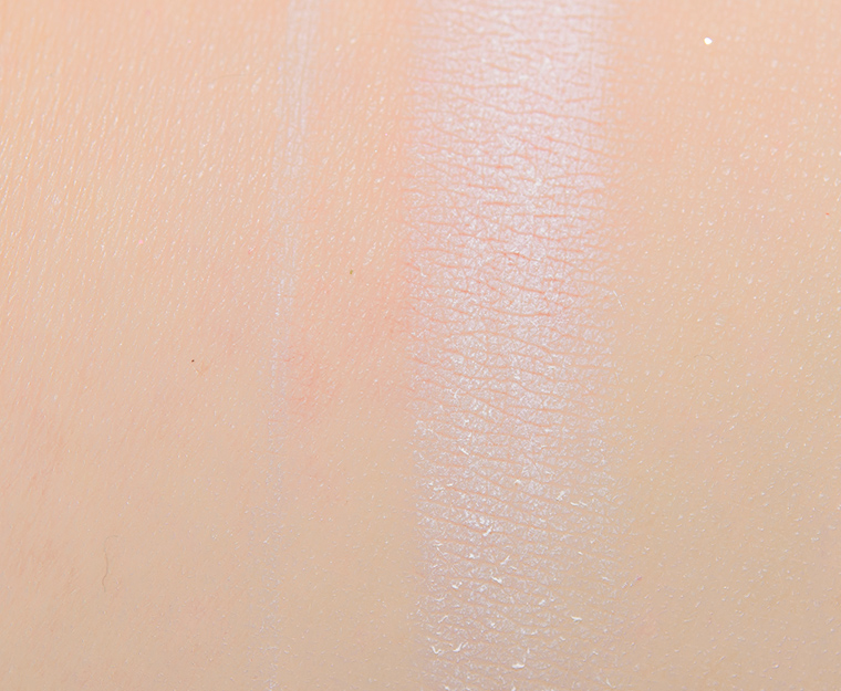 <p class="text-center">Urban Decay When Doves Cry Kajal Eyeliner</p>