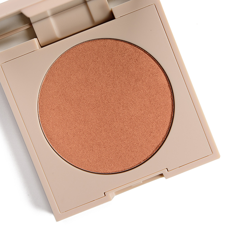 ILIA Fame DayLite Highlighting Powder
