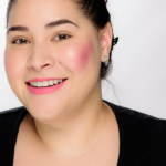 MAC Royal Flush Extra Dimension Skinfinish