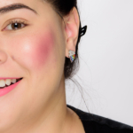 MAC Royal Flush Extra Dimension Skinfinish