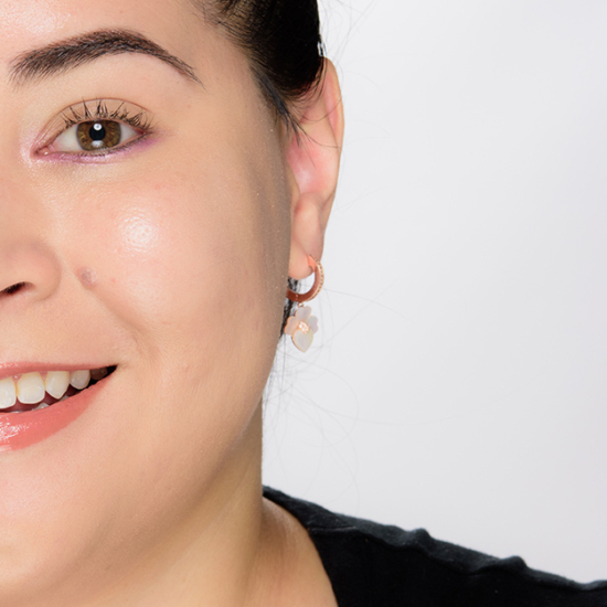 Makeup by Mario Opal Soft Glow Highlighter Review & Swatches