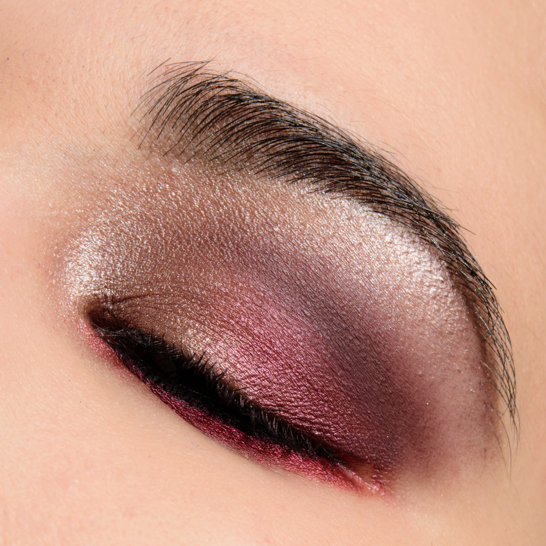 A Serendipitous Rose | Look Details