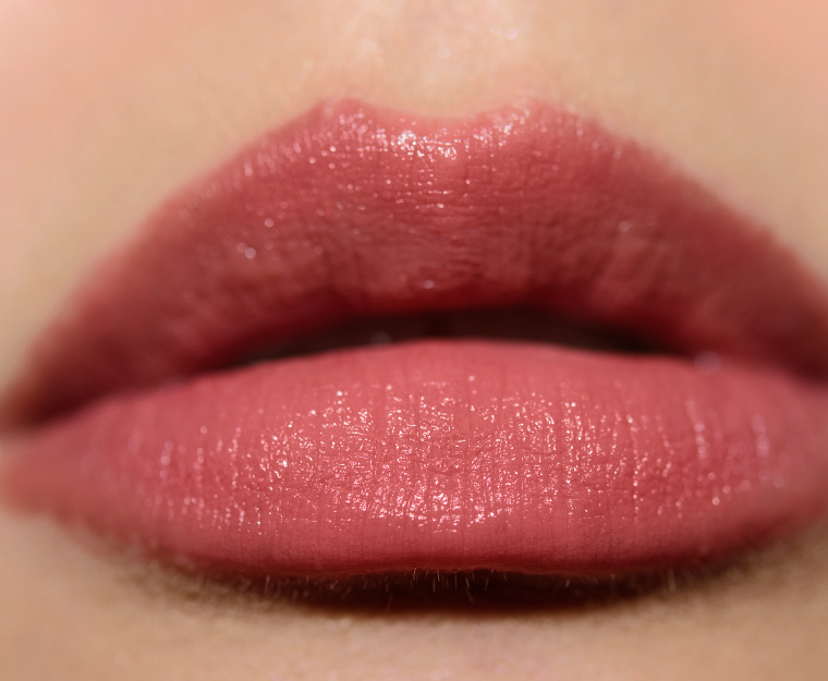 <p class="text-center">Giorgio Armani Forte (106) Lip Power Satin Lipstick</p>