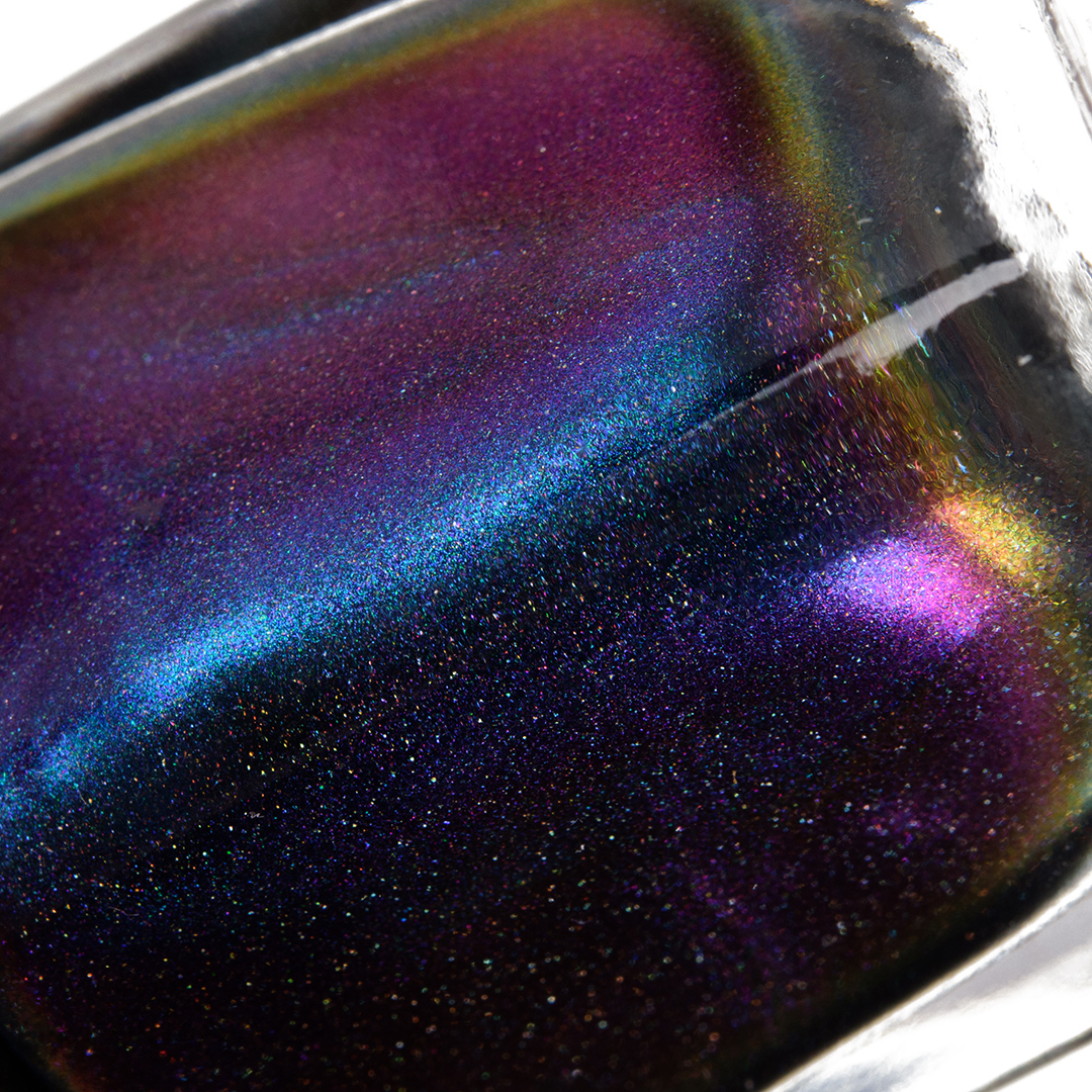 ILNP Birefringence (H) Holographic Ultra Chrome Nail Polish