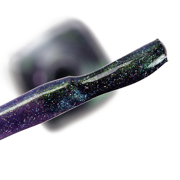 ILNP Bundled Up Holographic Nail Polish