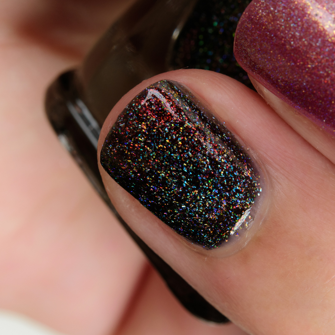 ILNP Candlelight Ultra Holographic Nail Polish