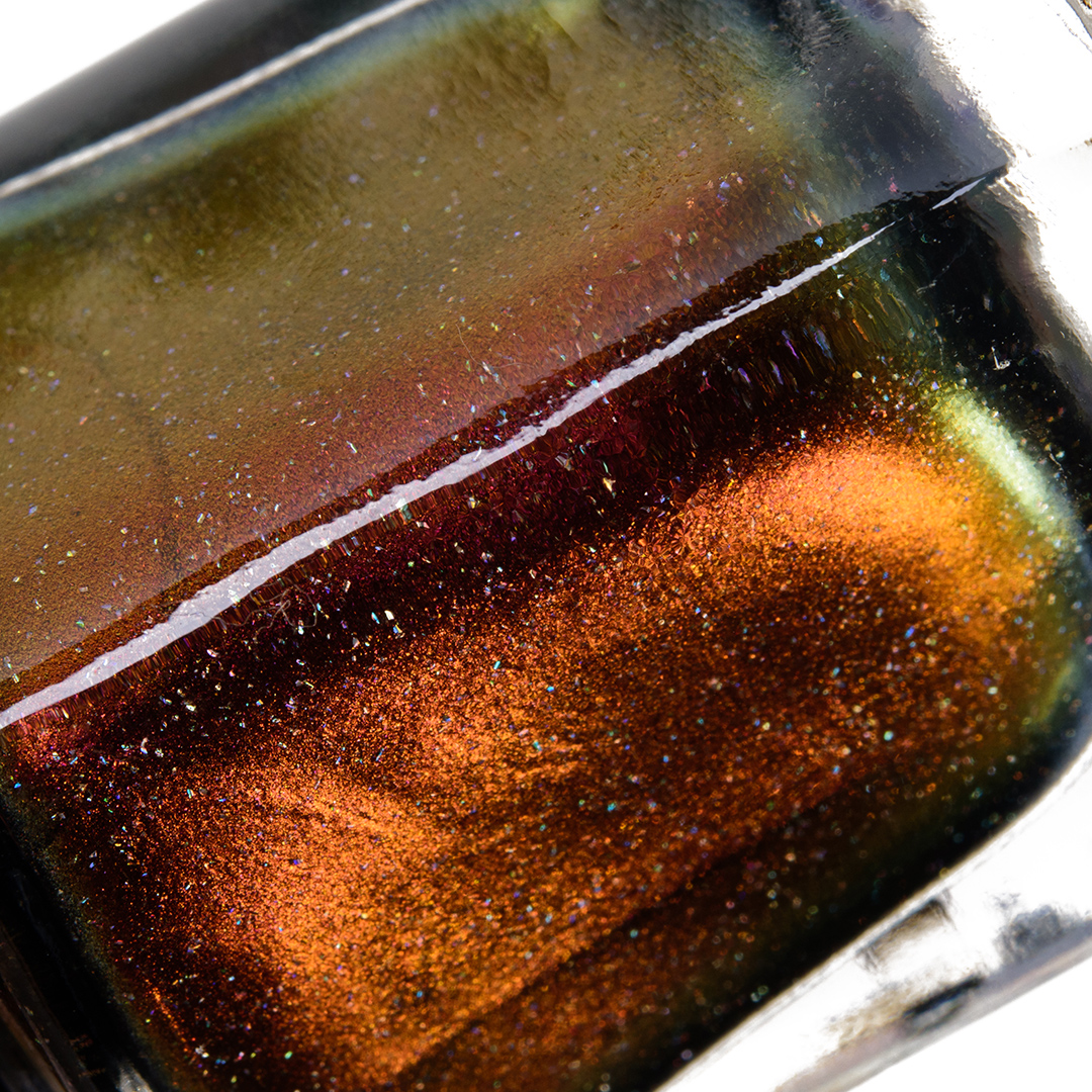 ILNP Greatness (H) Holographic Ultra Chrome Nail Polish