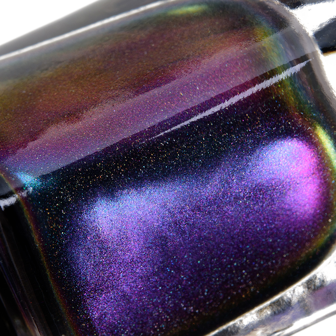 ILNP Hush (H) Holographic Ultra Chrome Nail Polish