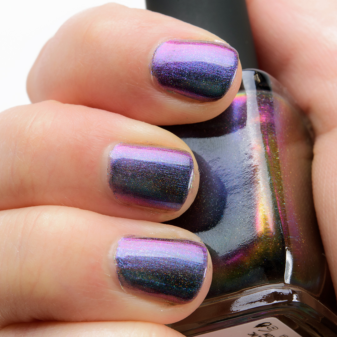 ILNP Hush (H) Holographic Ultra Chrome Nail Polish