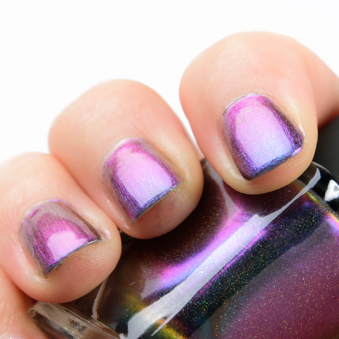 ILNP Hush (H) Holographic Ultra Chrome Nail Polish