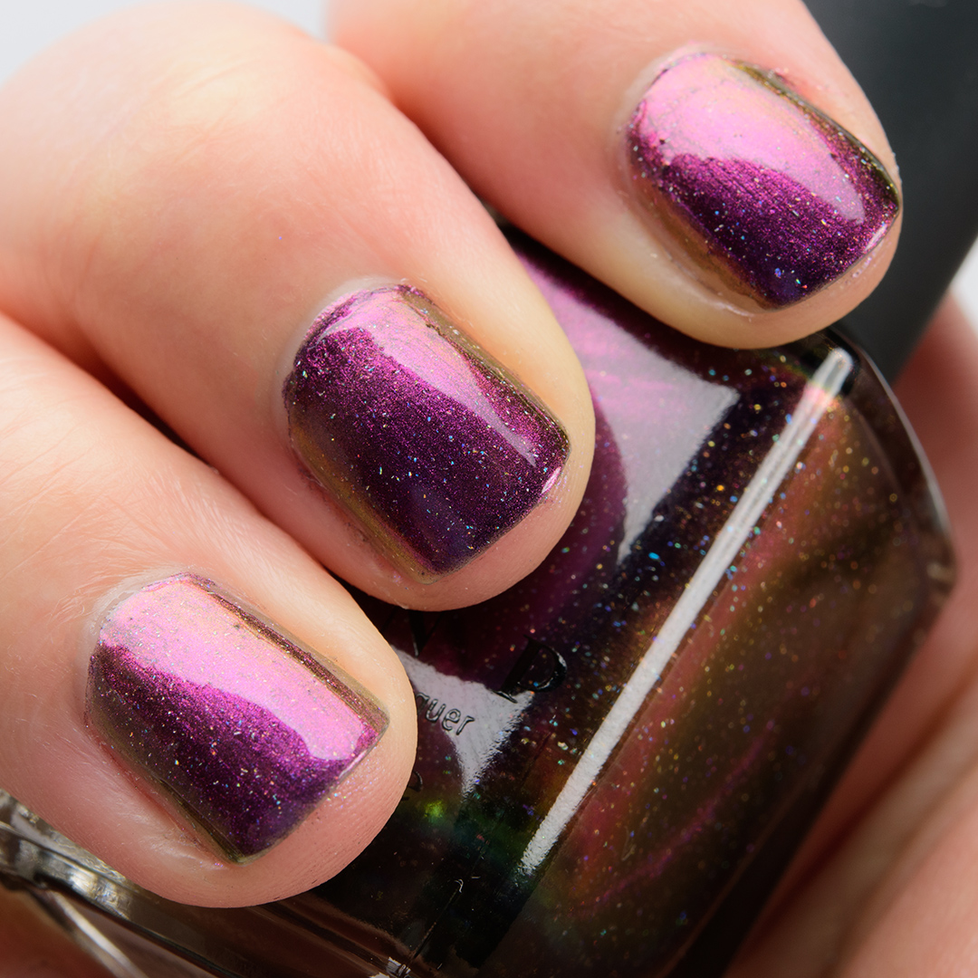 ILNP Tilted (H) Holographic Ultra Chrome Nail Polish