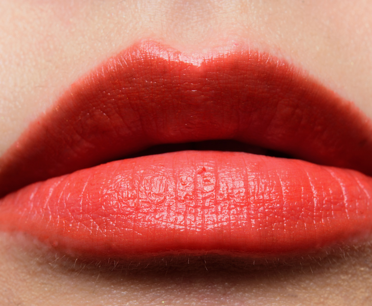 MAC TNTeaser Lustreglass Sheer-Shine Lipstick
