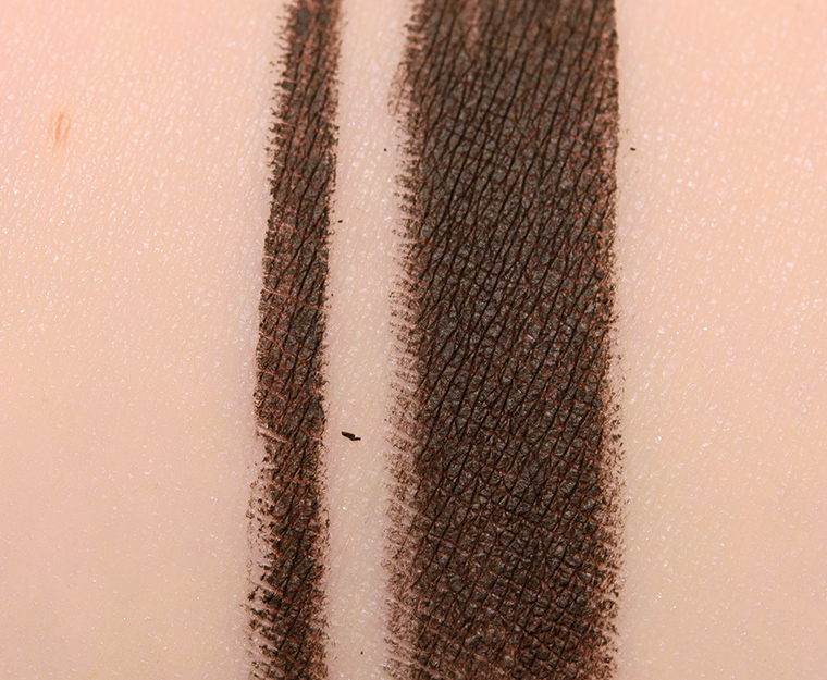 <p class="text-center">Charlotte Tilbury Brown Super Nudes Liner</p>