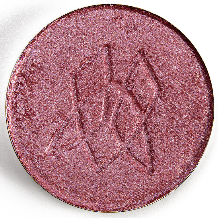 Clionadh Lacy Metallic Eyeshadow