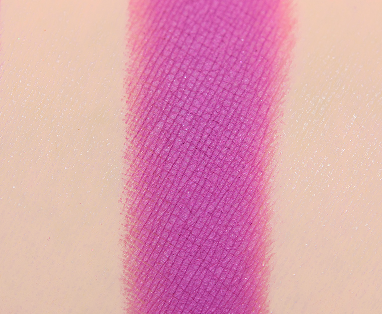 <p class="text-center">ColourPop Woot Woot Pressed Powder Pigment</p>