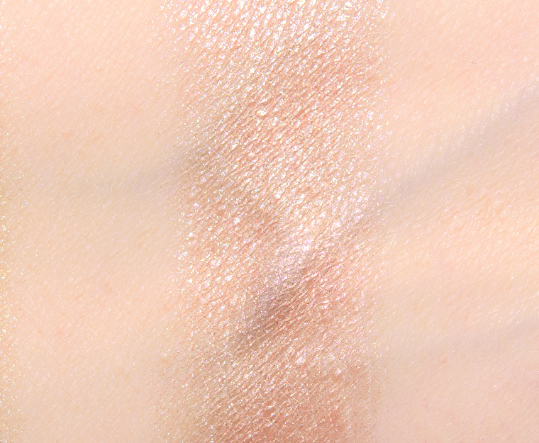 <p class="text-center">Dior Early Bird #3 High Colour Eyeshadow</p>