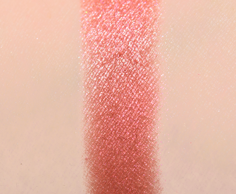 <p class="text-center">Dior Pink Glow #4 High Colour Eyeshadow</p>