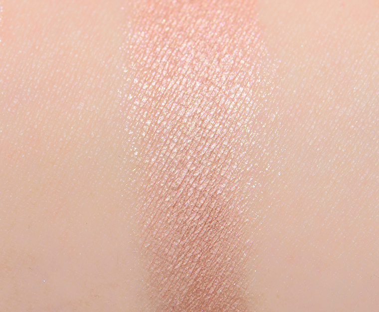 <p class="text-center">Dior Toile de Jouy #3 High Colour Eyeshadow</p>