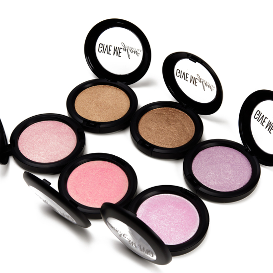 Give Me Glow Pressed Highlighter