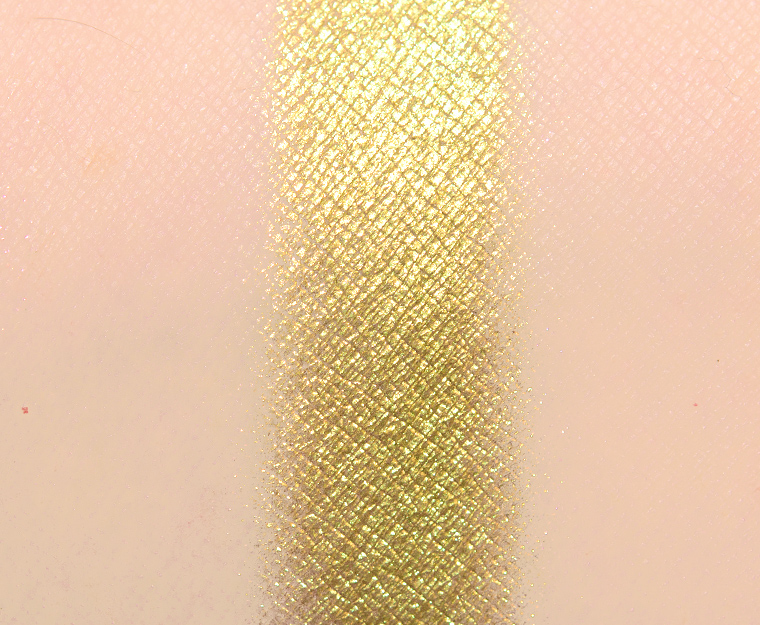 <p class="text-center">Glaminatrix Bank Foiled Eyeshadow</p>