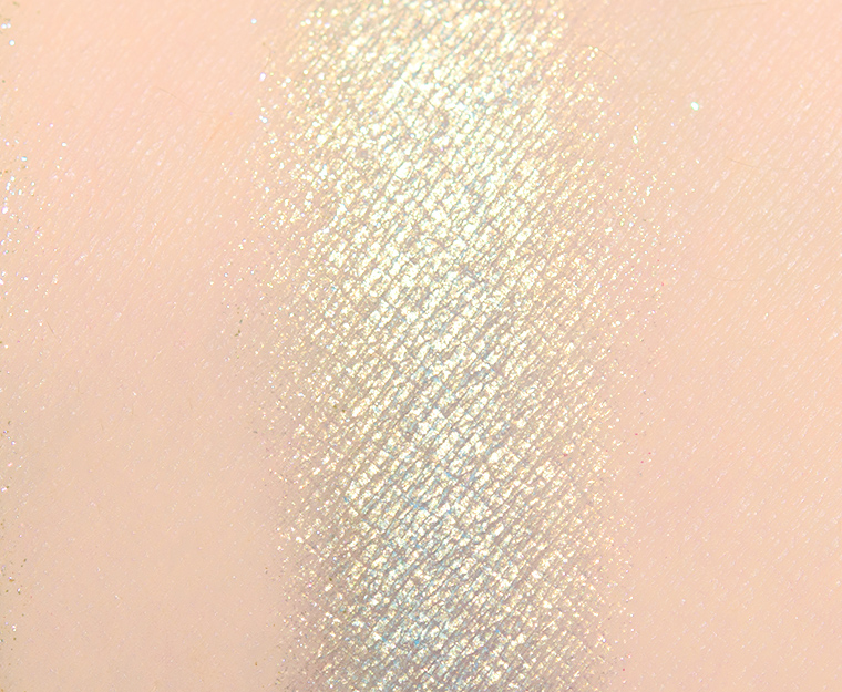 <p class="text-center">Glaminatrix Bunny Duochrome Eyeshadow</p>