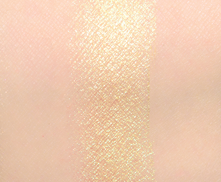 <p class="text-center">Glaminatrix Cloud Nine Duochrome Eyeshadow</p>