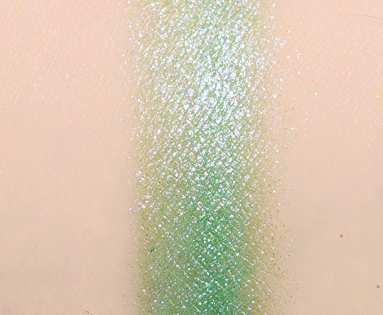 <p class="text-center">Glaminatrix Fairy Garden Duochrome Topper</p>