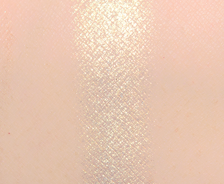 <p class="text-center">Glaminatrix Jasmine Duochrome Eyeshadow</p>