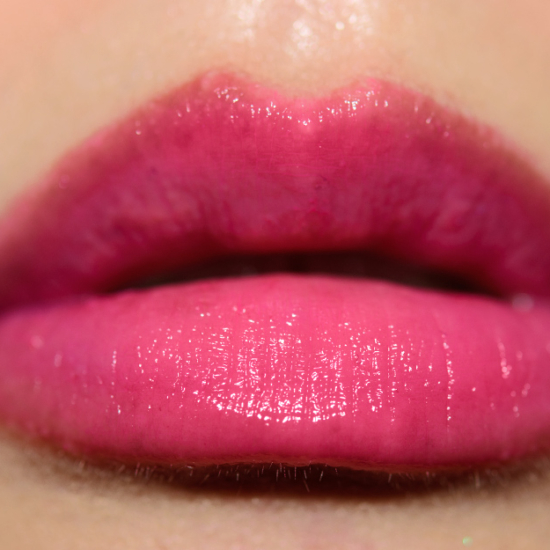 Gucci Beauty Brilliant Glow Care Lipstick Vantine Fuchsia (402)