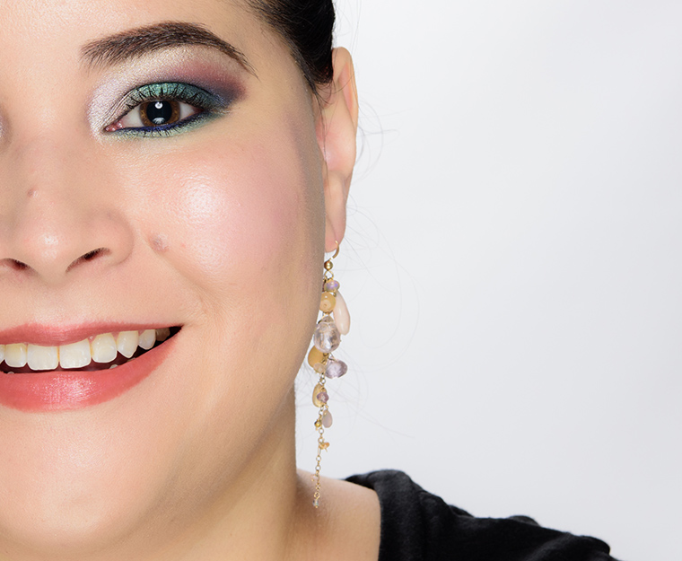 Huda Beauty Light #2 Glow Obsessions Blush