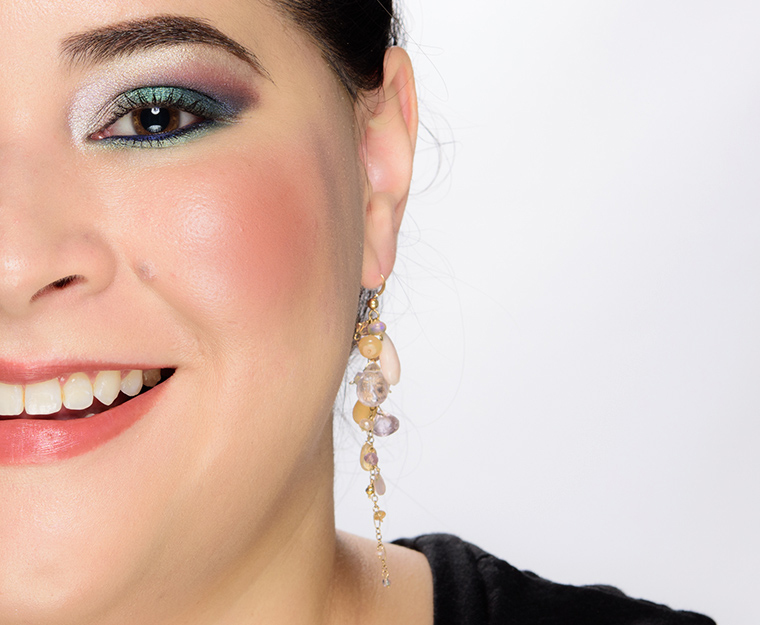 Huda Beauty Medium #2 Glow Obsessions Blush
